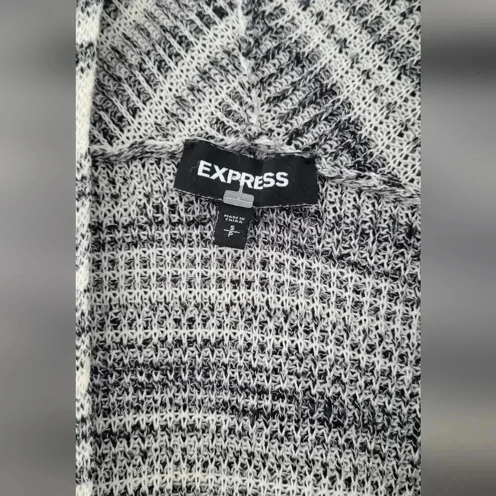 VTG sweater Express Womens Cardigan Sweater, size Small - Picture 3 of 7
